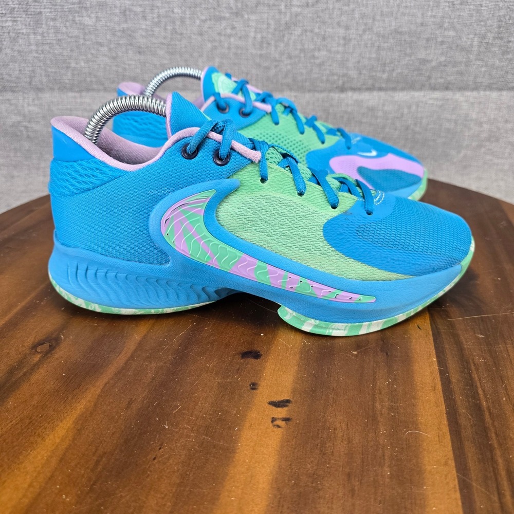 Nike Zoom Freak 4 GS Baltic Blue Action Grape DQ0553-400 Size 7Y Womens 8.5